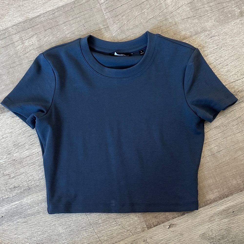Cuts clothing Tomboy Tee - S - Picture 4 of 4